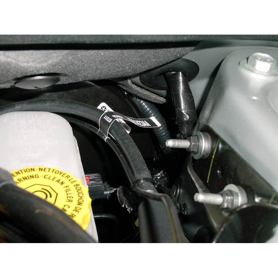 2001 Chrysler Sebring Firewall access