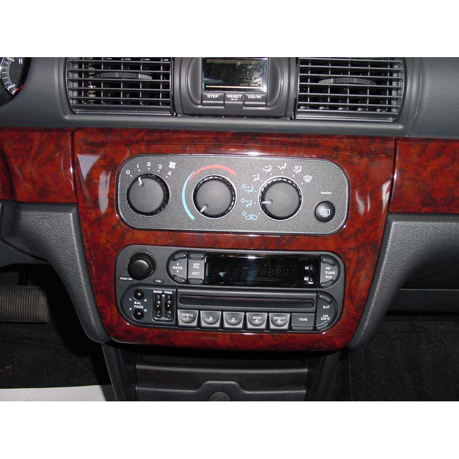 2004 Chrysler Sebring Factory Radio