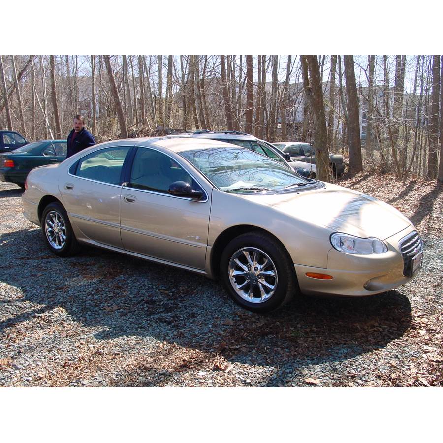 2000 Chrysler LHS Exterior