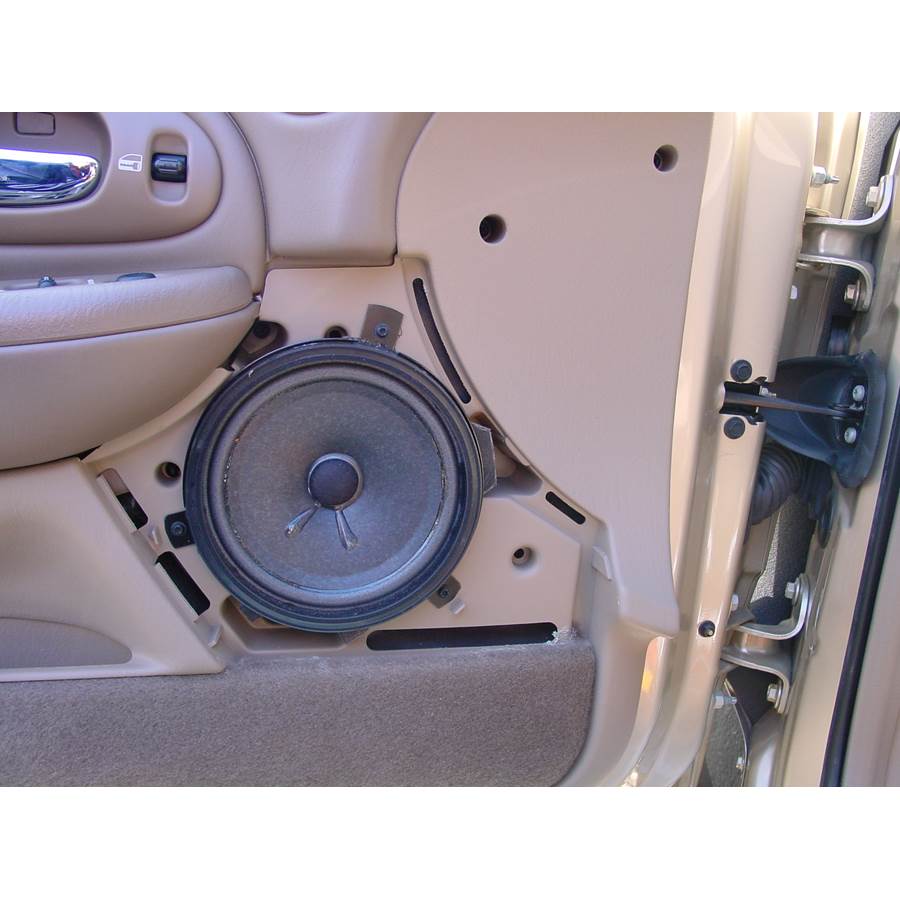 2000 Chrysler LHS Front door woofer
