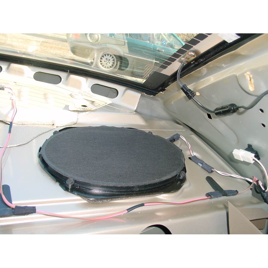 2000 Chrysler LHS Rear deck speaker