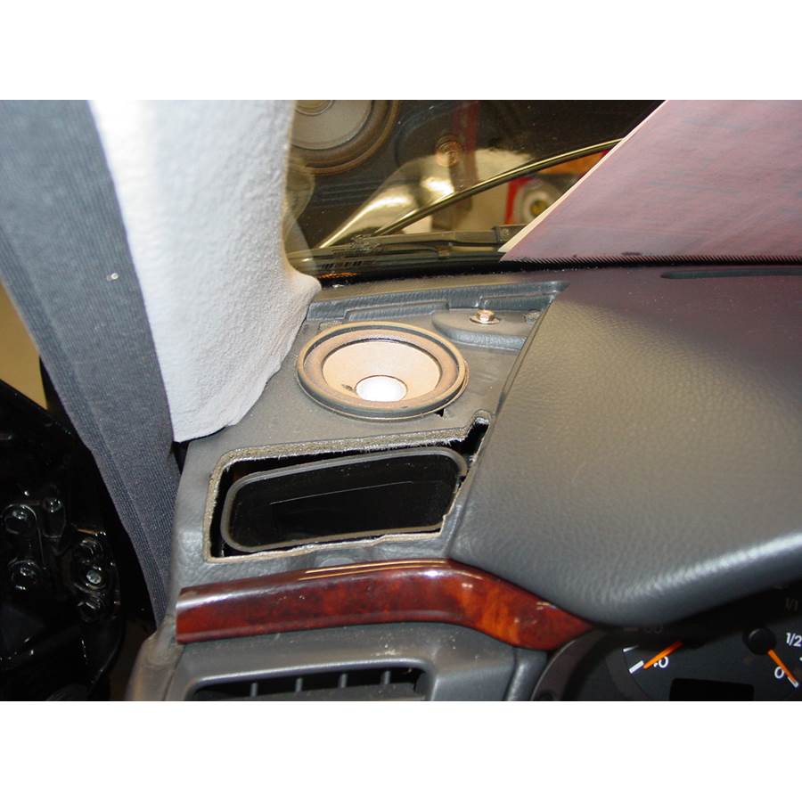 1997 Mercedes-Benz E-Class Dash speaker