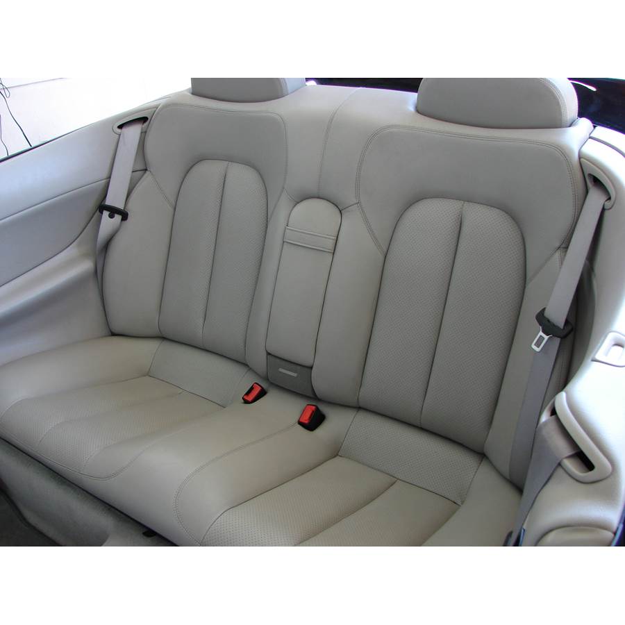 1999 Mercedes-Benz CLK-Class Rear cab speaker location
