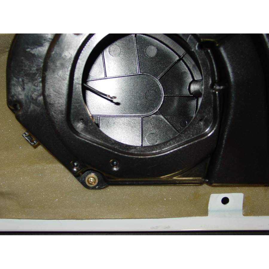 1998 Mercedes-Benz S-Class Front speaker removed