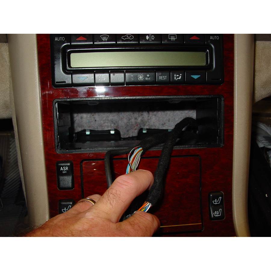 1998 Mercedes-Benz S-Class Factory radio removed