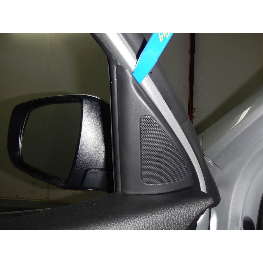 2015 Kia Sorento Front door tweeter location