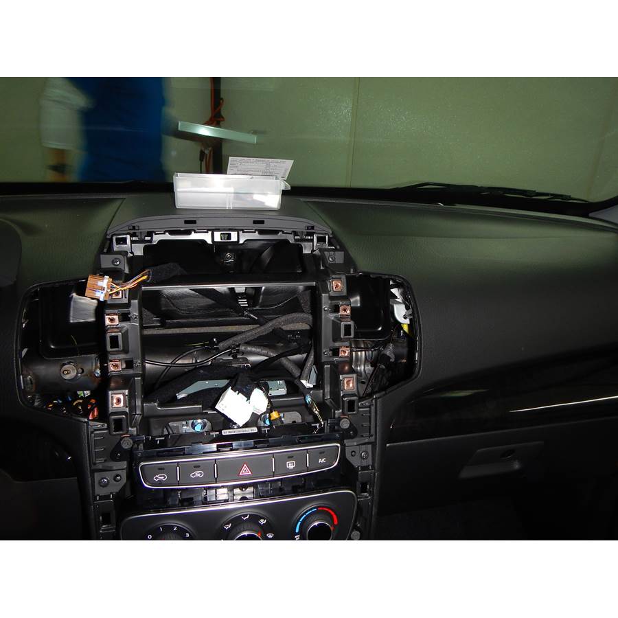 2014 Kia Sorento Factory radio removed