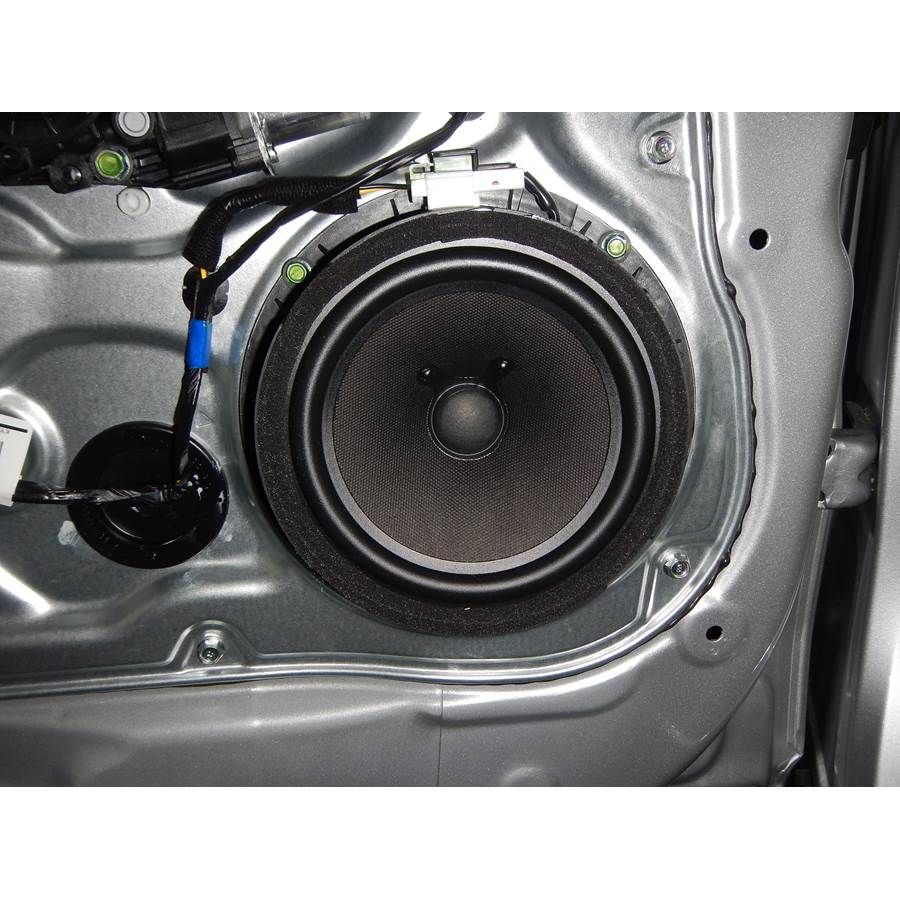 2015 Kia Sorento Rear door speaker