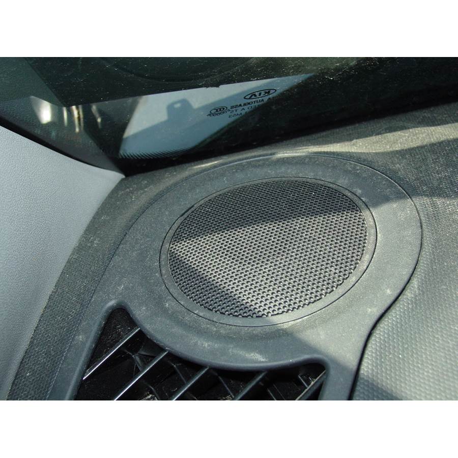 2013 Kia Soul Dash speaker location