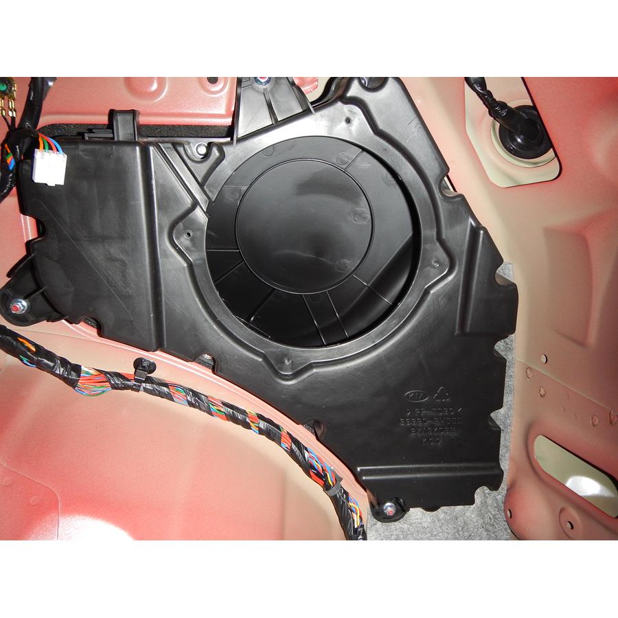 2012 Kia Sportage Far-rear side speaker removed