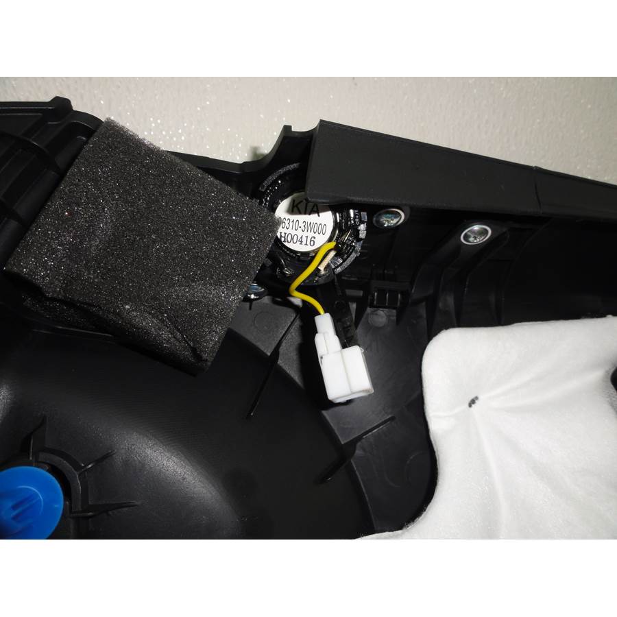 2014 Kia Sportage Front door tweeter