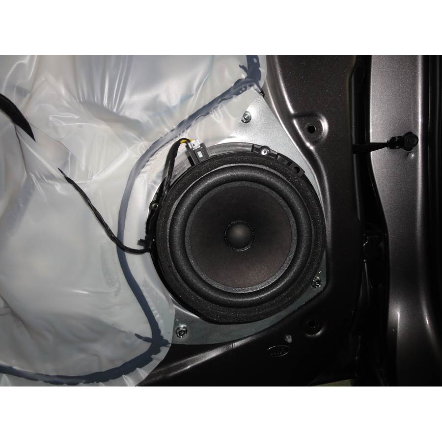 2011 Kia Sportage Rear door speaker
