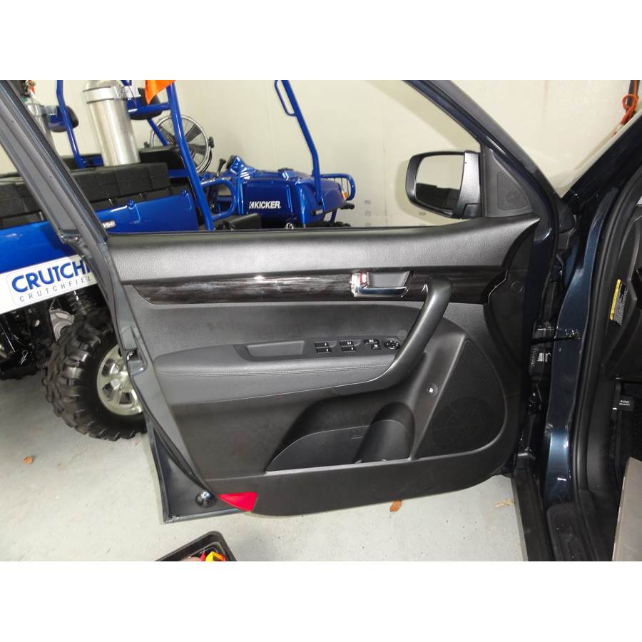 2012 Kia Sorento Front door speaker location