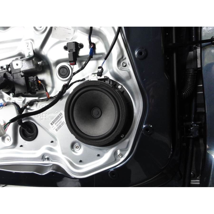 2012 Kia Sorento Front door woofer