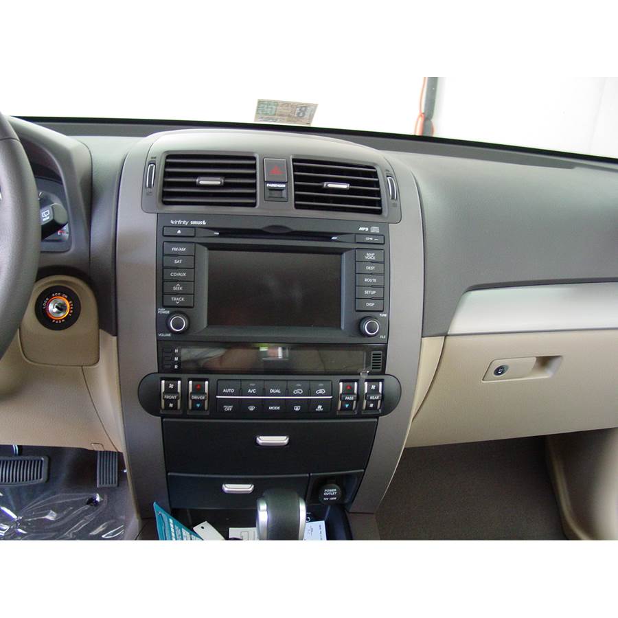 2009 Kia Borrego Factory Radio