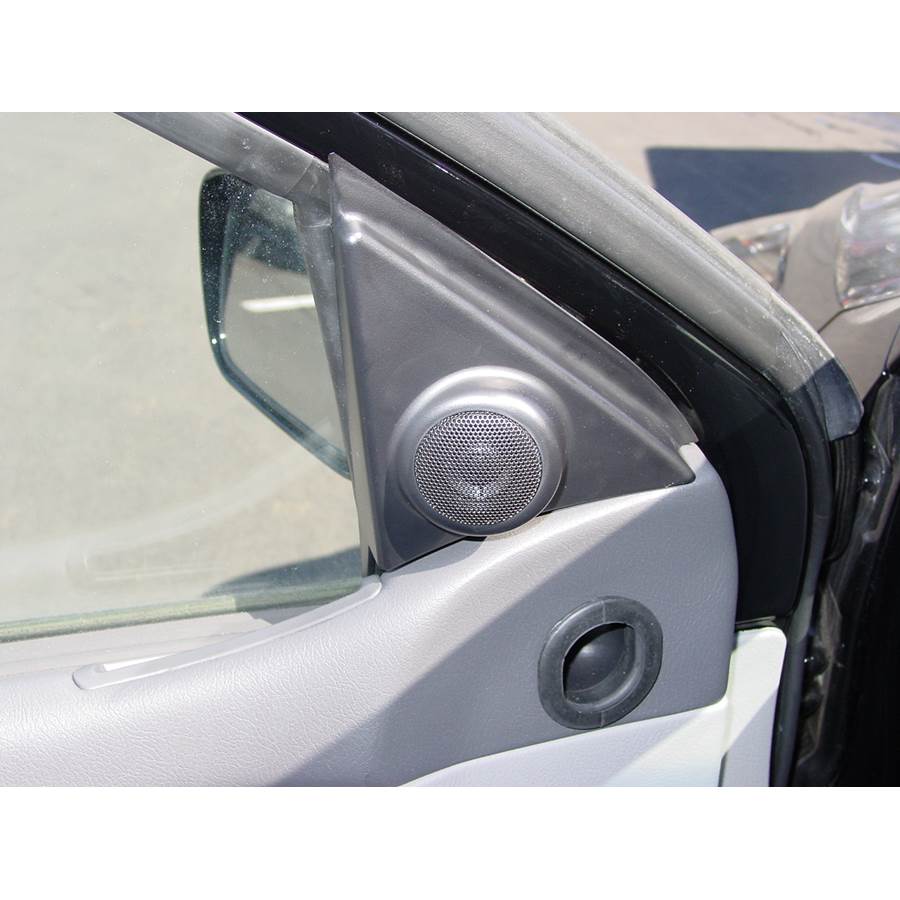 2007 Kia Sorento Front door tweeter location