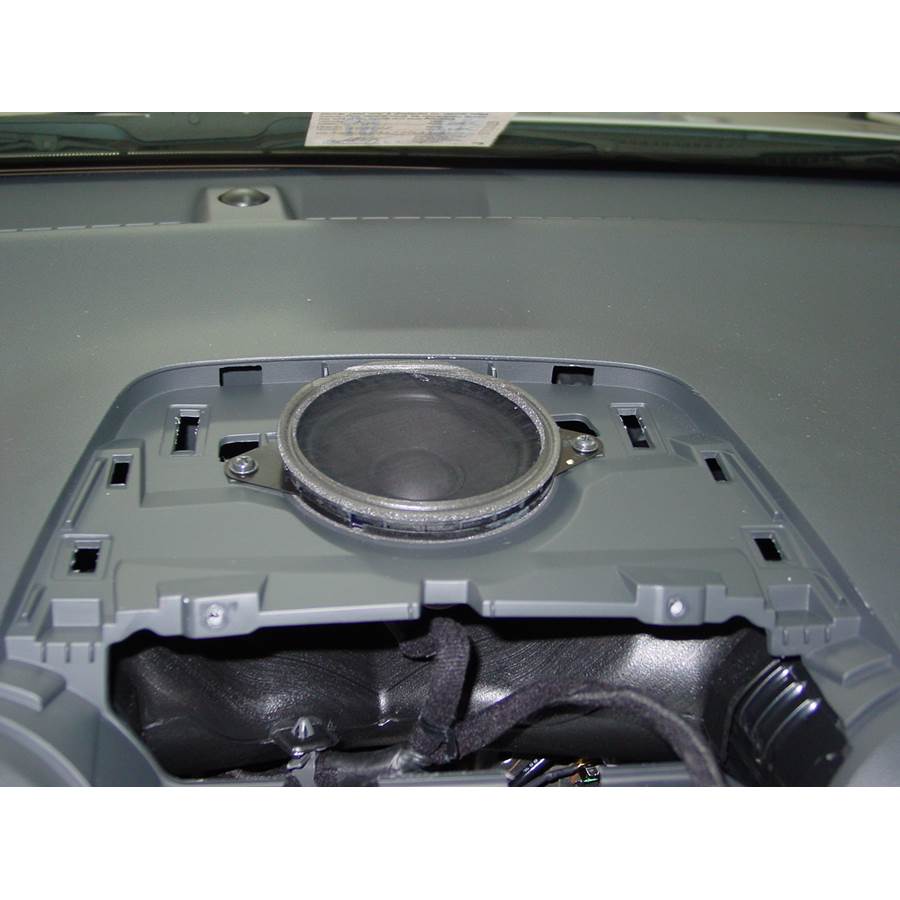 2009 Kia Rondo Center dash speaker