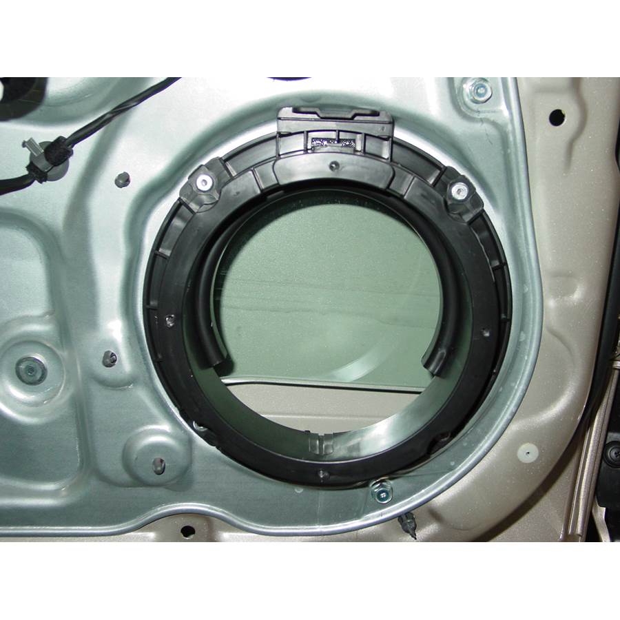 2009 Kia Rondo Front speaker removed