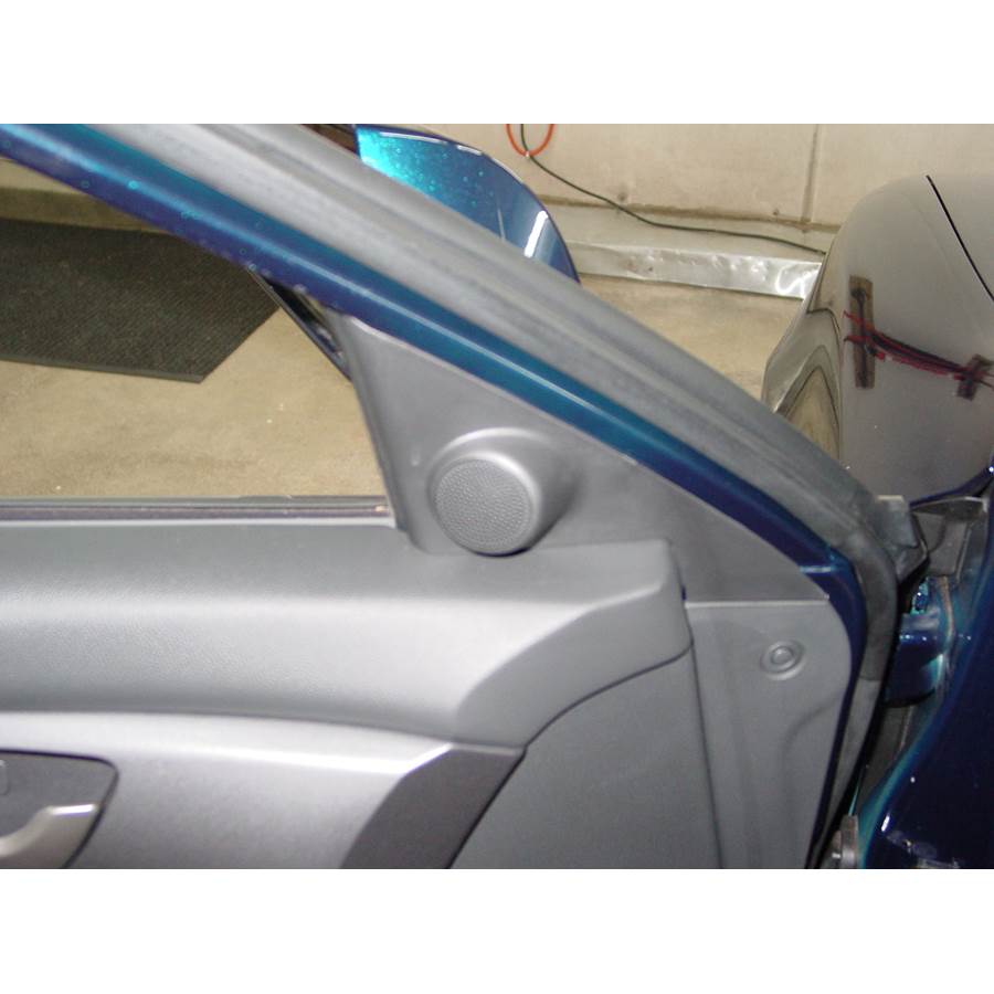 2008 Kia Optima Front door tweeter location