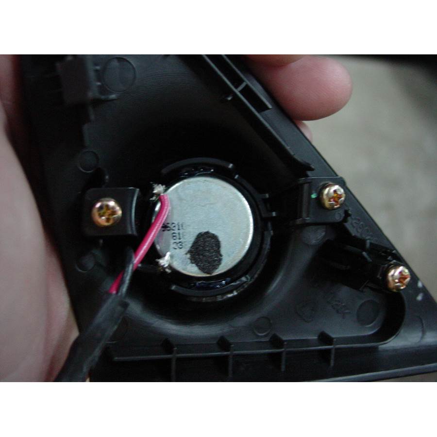 2008 Kia Optima Front door tweeter