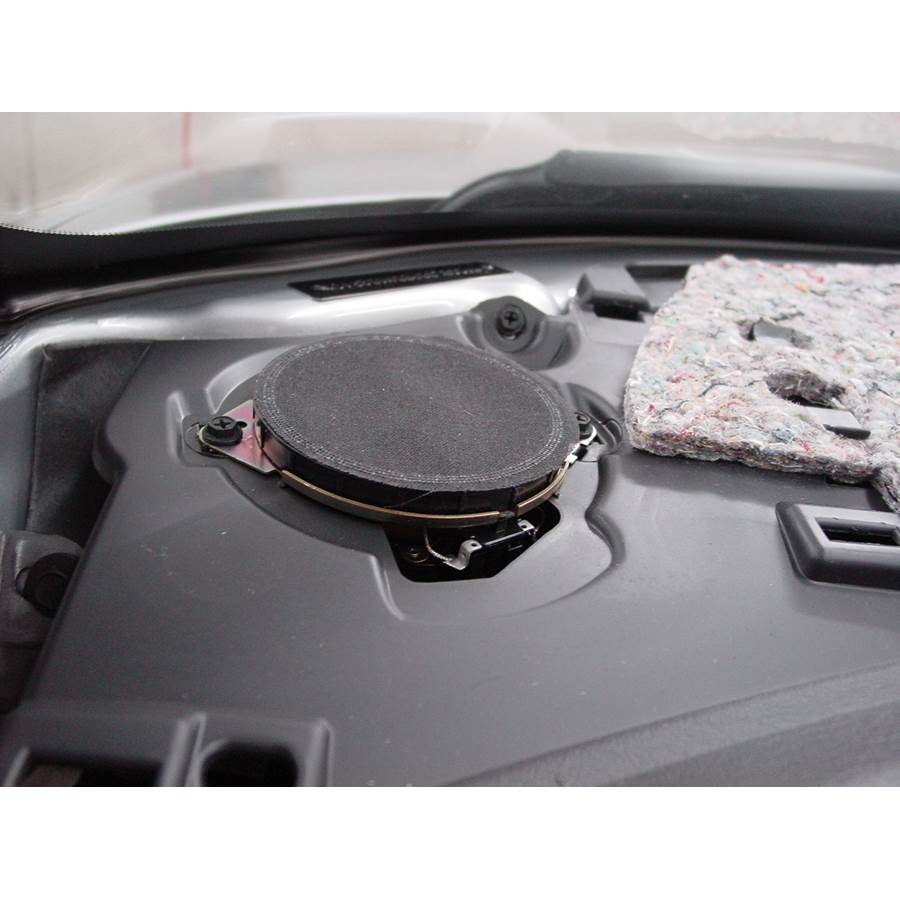 2005 Chrysler Sebring Dash speaker