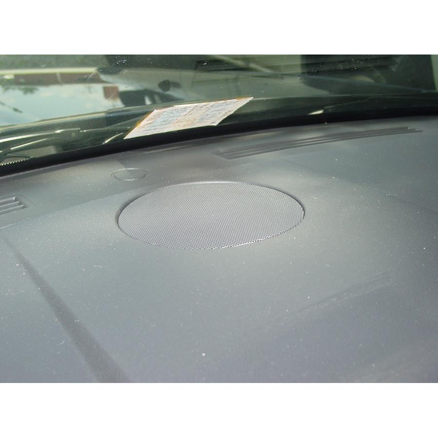 2007 Chrysler 300 Center dash speaker location