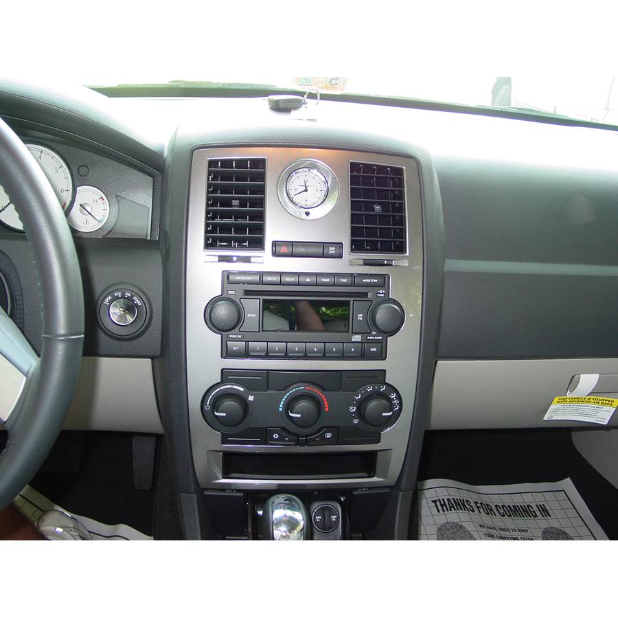 2006 Chrysler 300 Factory Radio