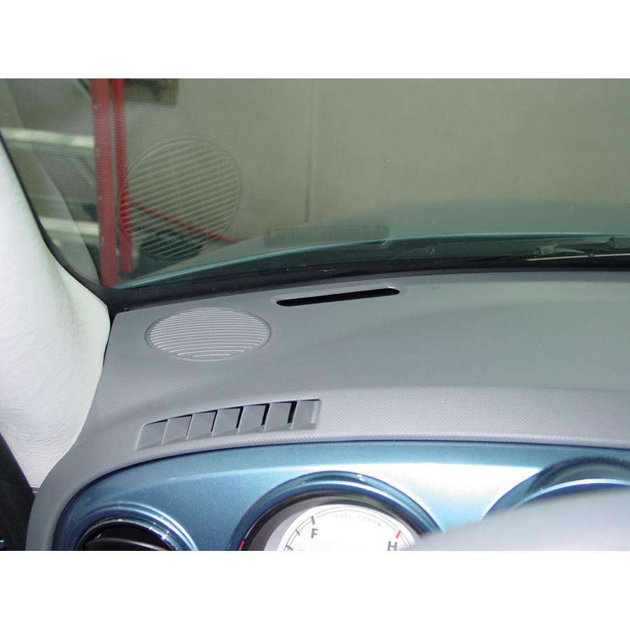 2006 Chrysler PT Cruiser Dash speaker location