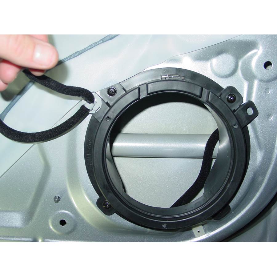 2009 Kia Rio 5 Front door woofer removed