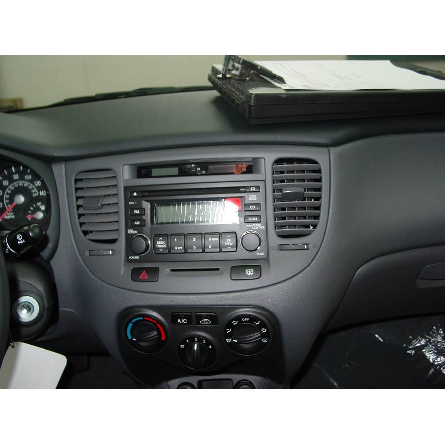 2010 Kia Rio Factory Radio