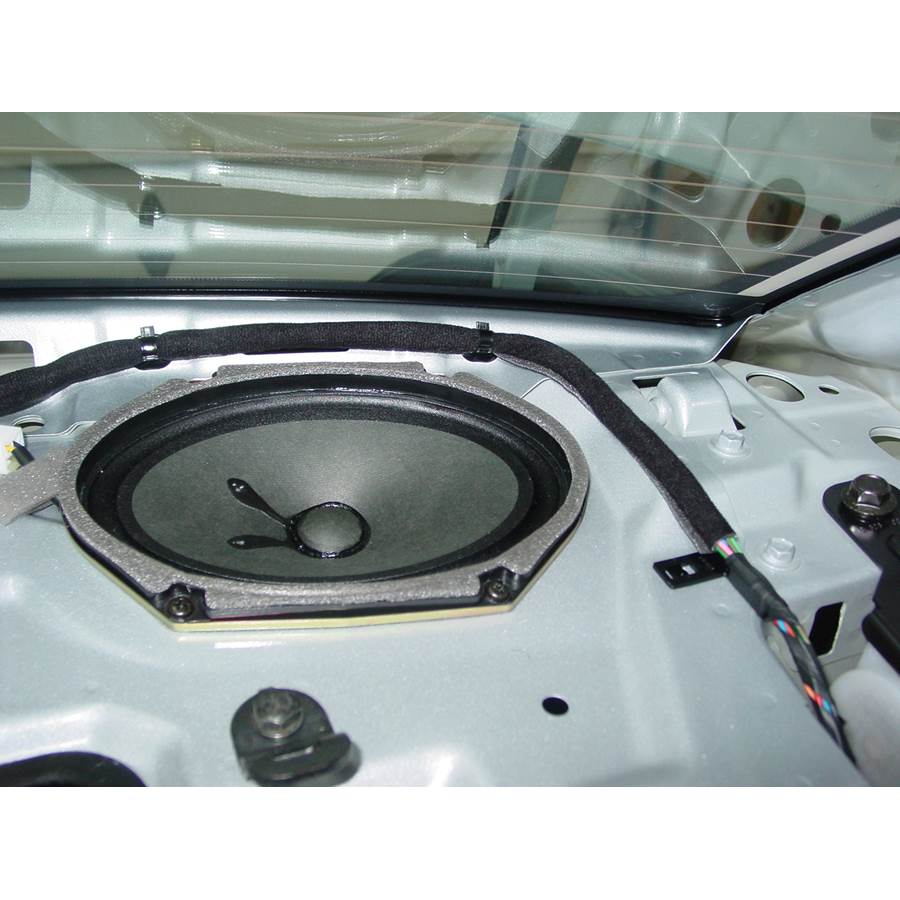 2006 Kia Rio Rear deck speaker