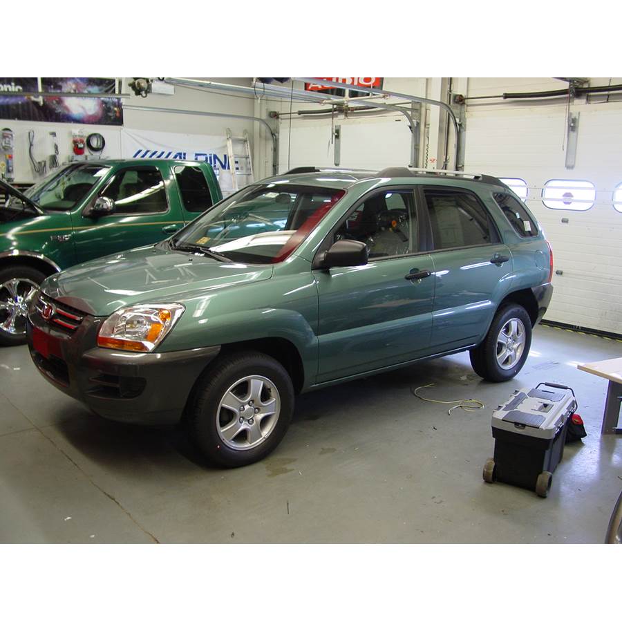 2005 Kia Sportage Exterior