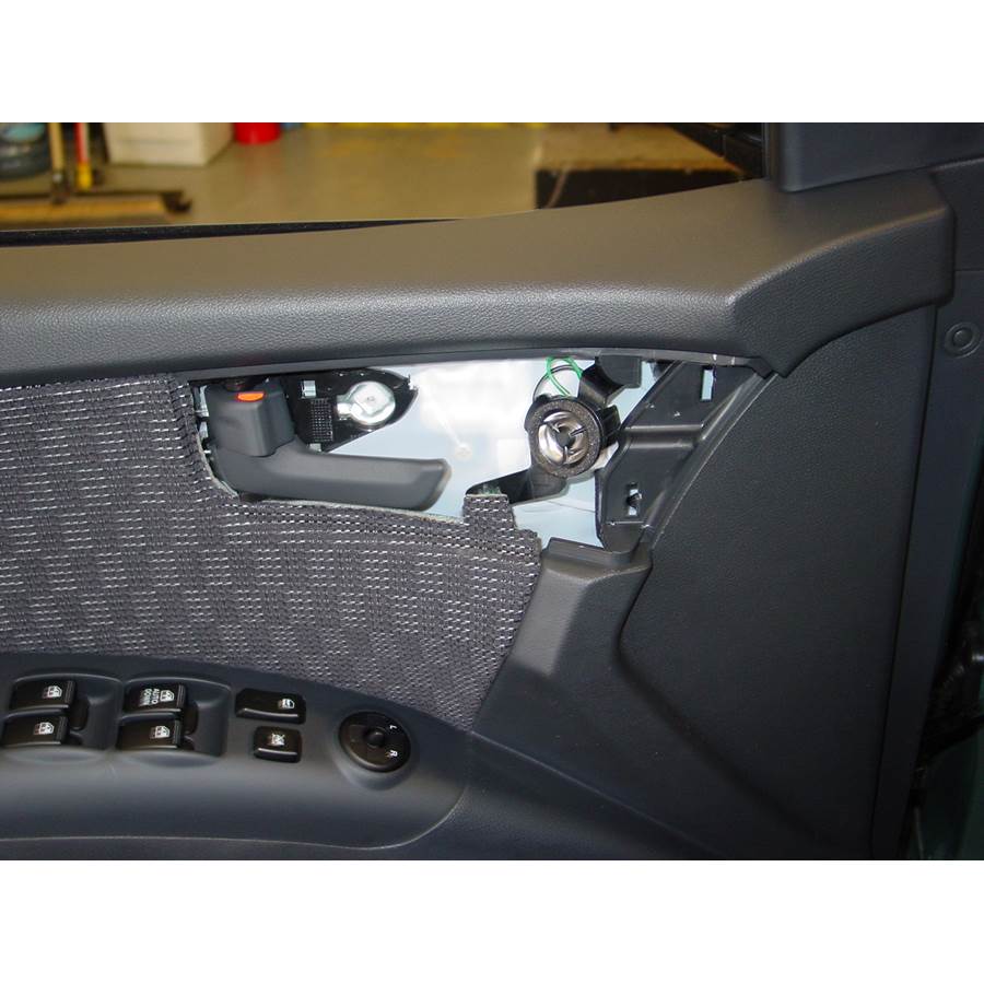 2009 Kia Sportage Front door tweeter