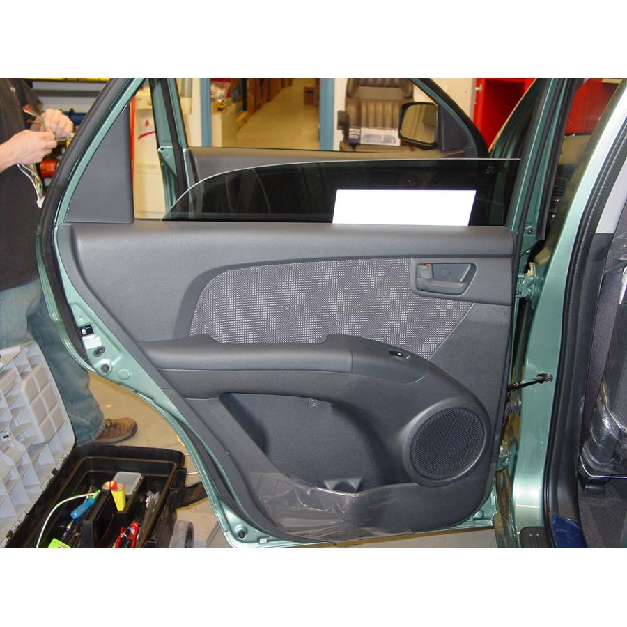 2009 Kia Sportage Rear door speaker location