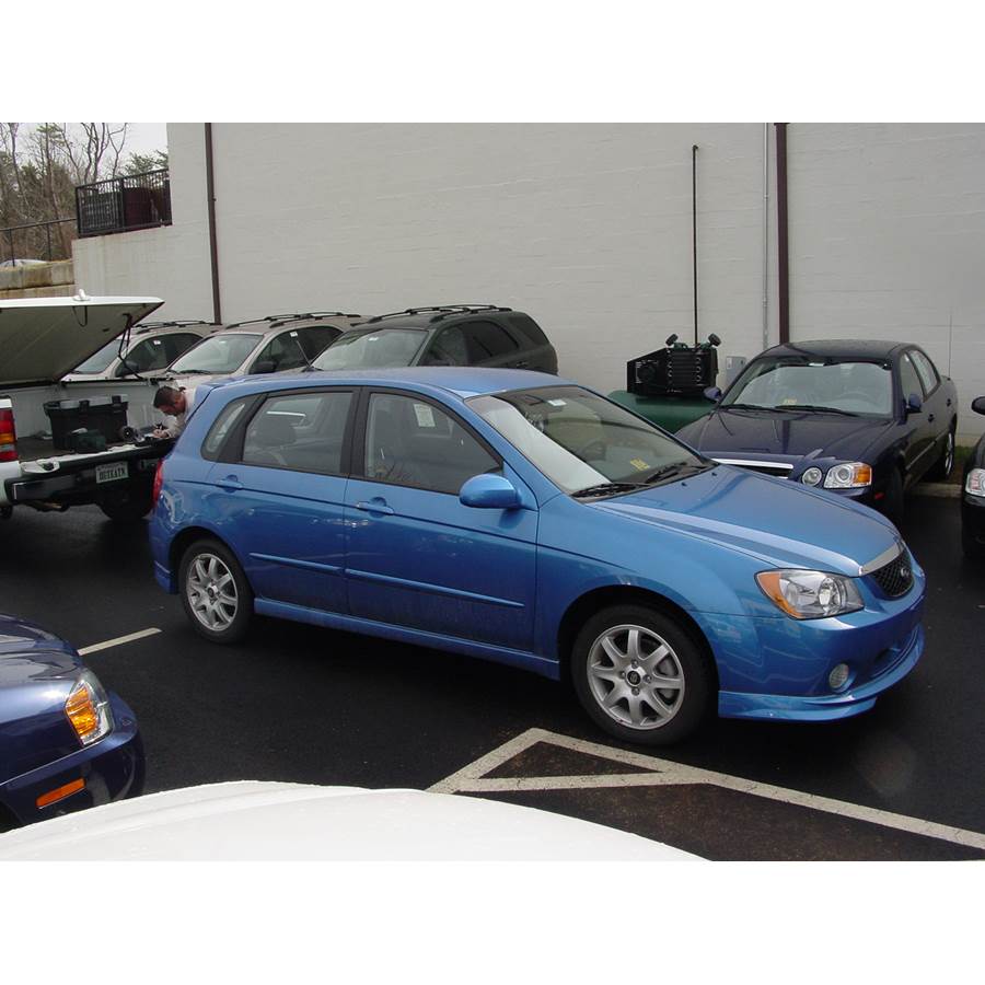 2006 Kia Spectra5 Exterior
