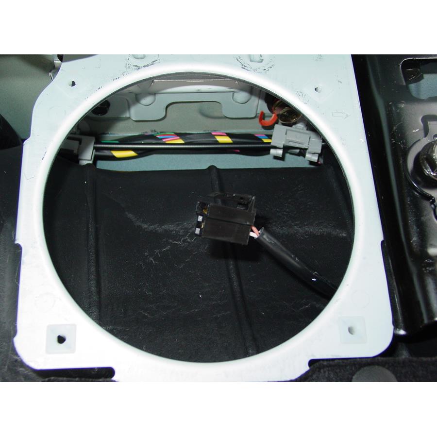 2009 Kia Spectra5 Side panel speaker removed