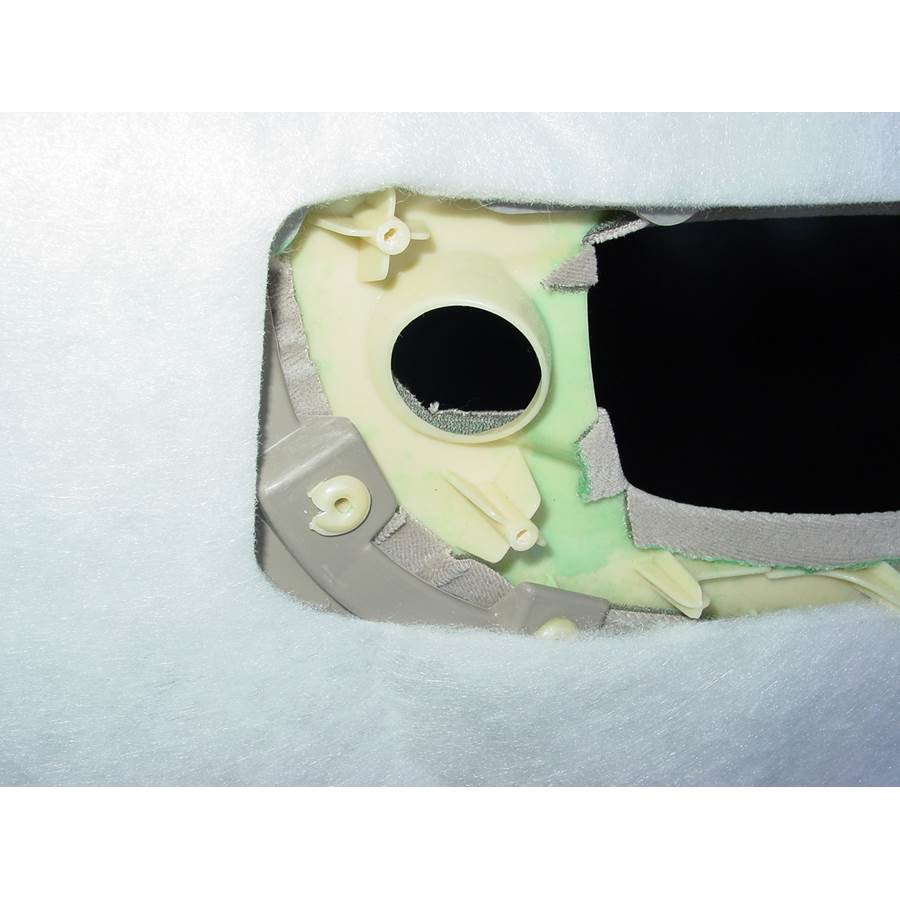 2006 Kia Spectra Front door tweeter removed