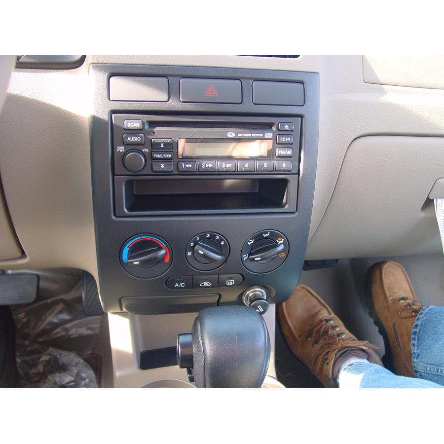 2005 Kia Rio Factory Radio