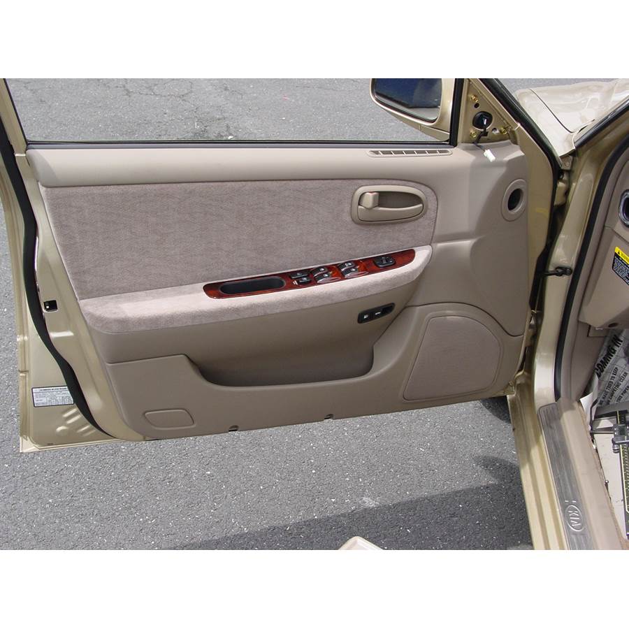 2005 Kia Optima Front door speaker location