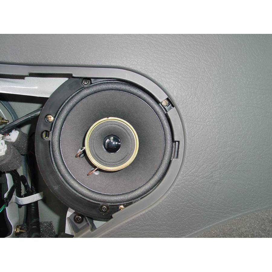 2002 Kia Sportage Far-rear side speaker