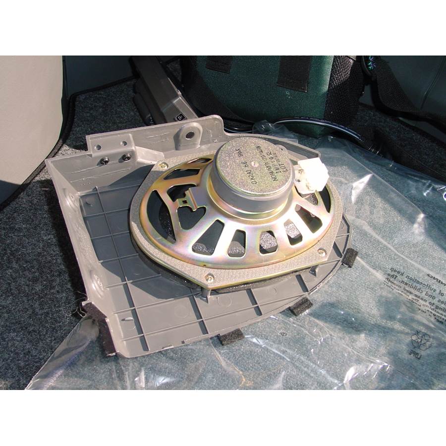 2002 Kia Spectra Side panel speaker