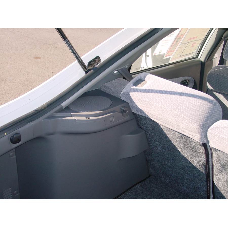 2003 Kia Spectra Side panel speaker location