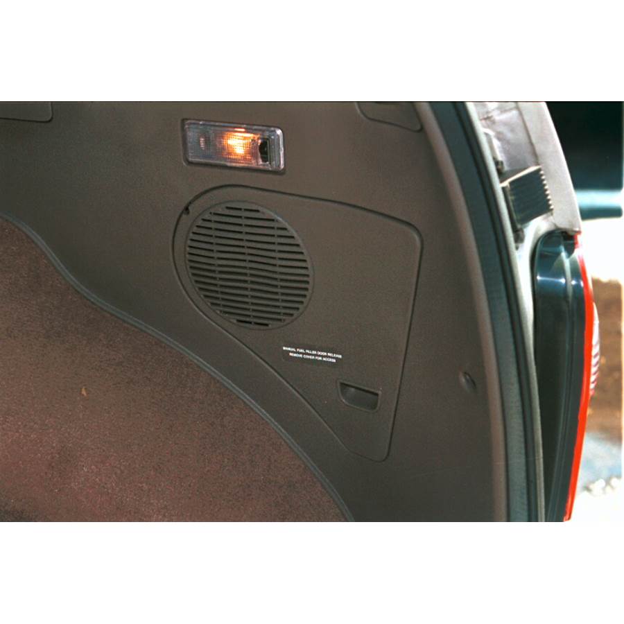 1999 Kia Sportage Far-rear side speaker location