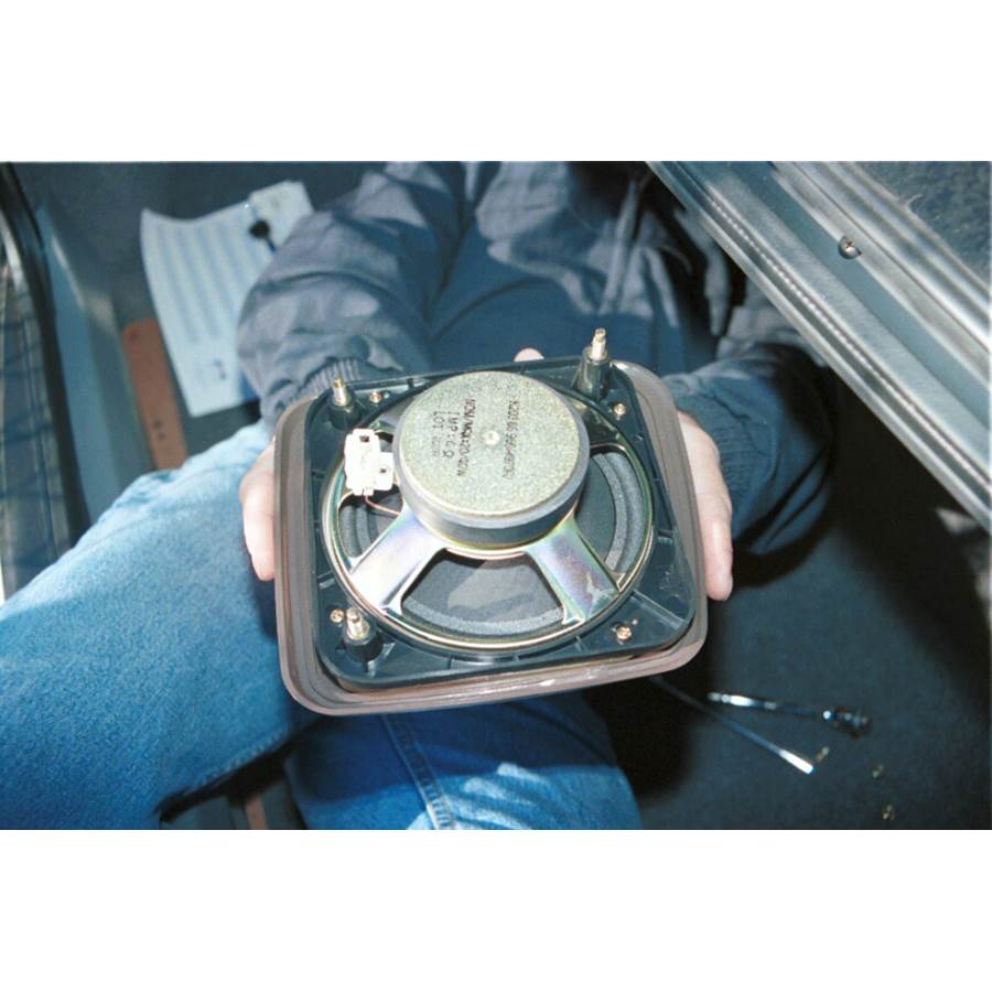 1996 Kia Sephia Rear deck speaker