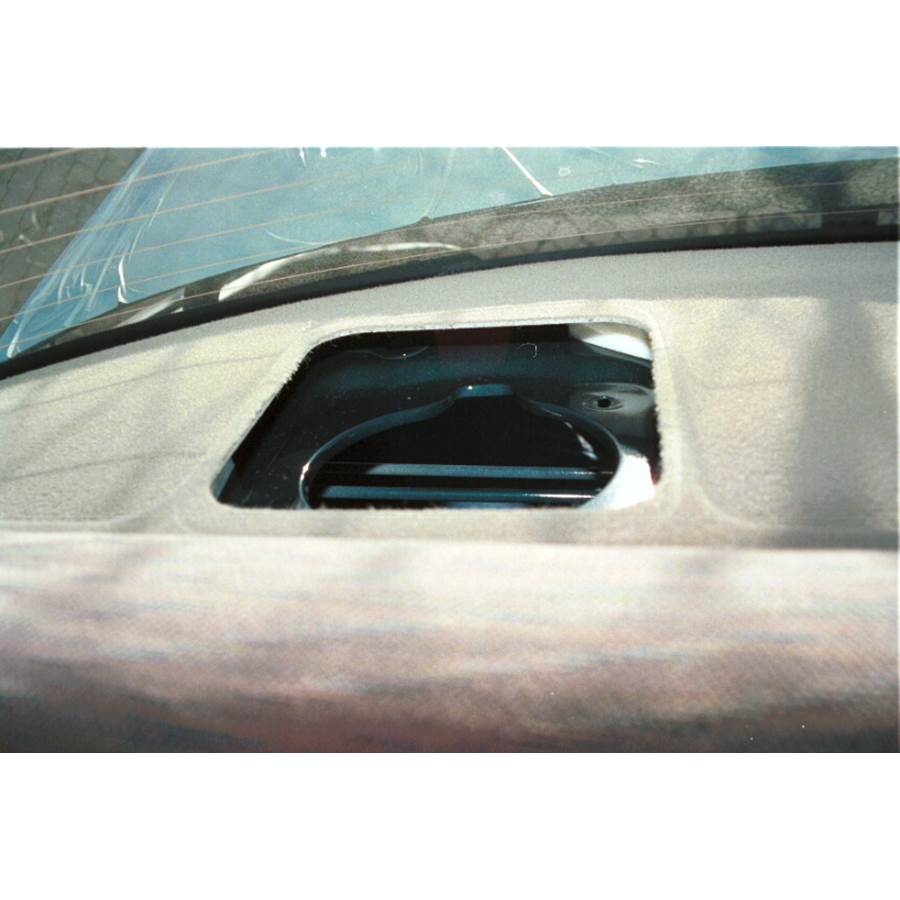 1997 Kia Sephia Rear deck speaker removed