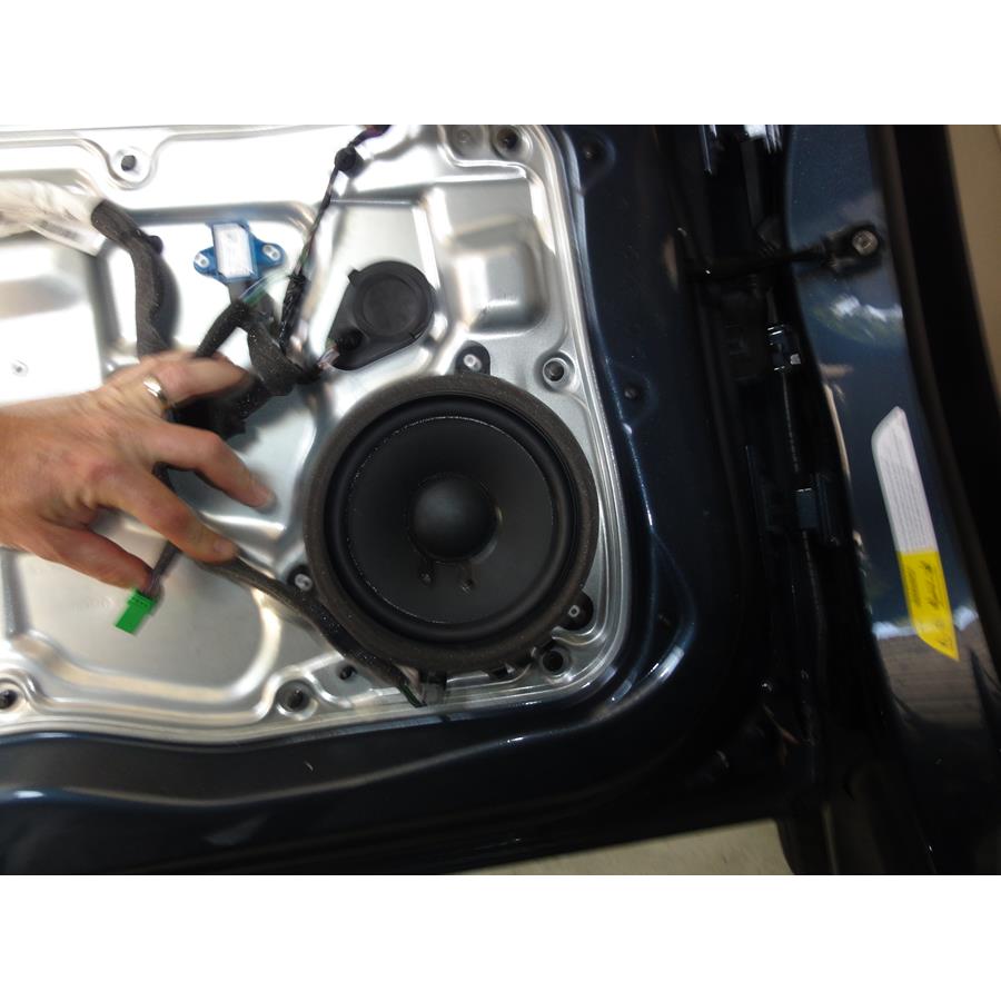 2010 Volvo XC70 Front door woofer