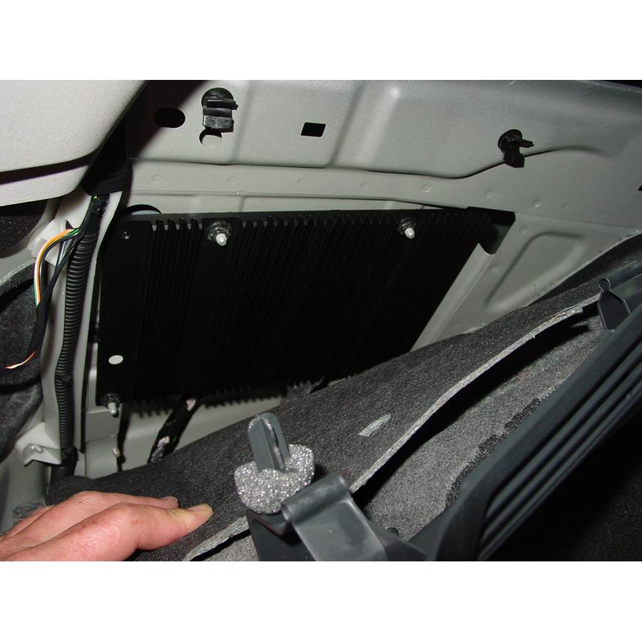 2005 Volvo V50 Factory amplifier