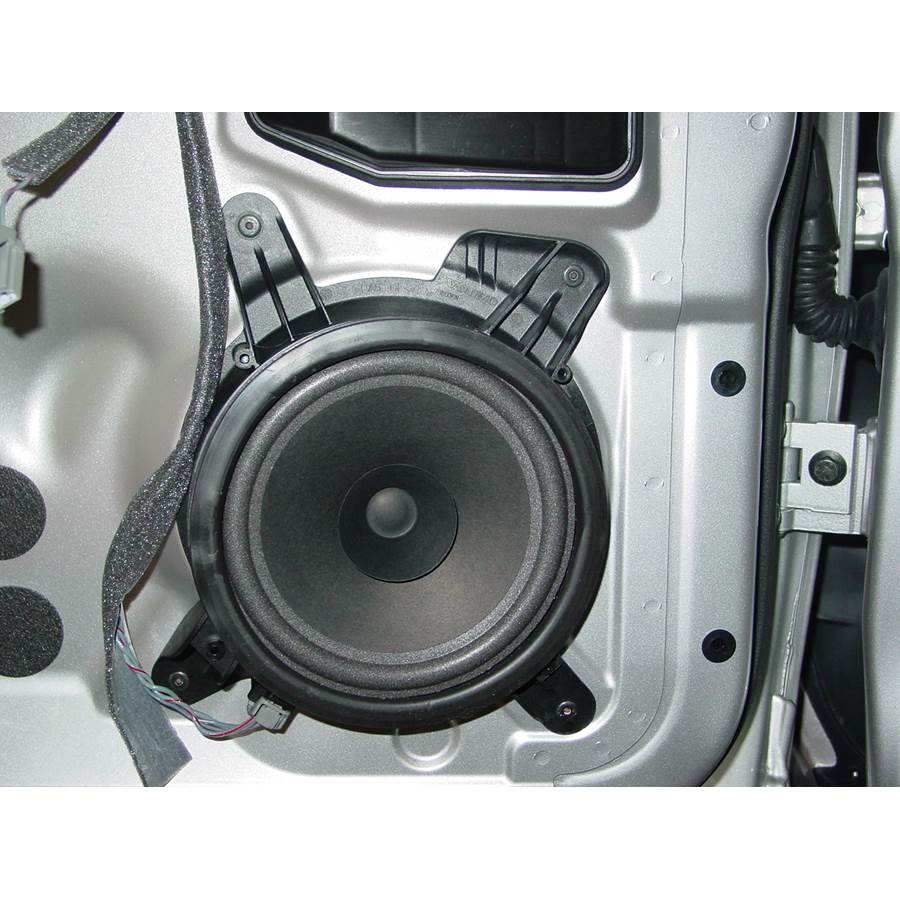 2005 Volvo XC70 Front door woofer