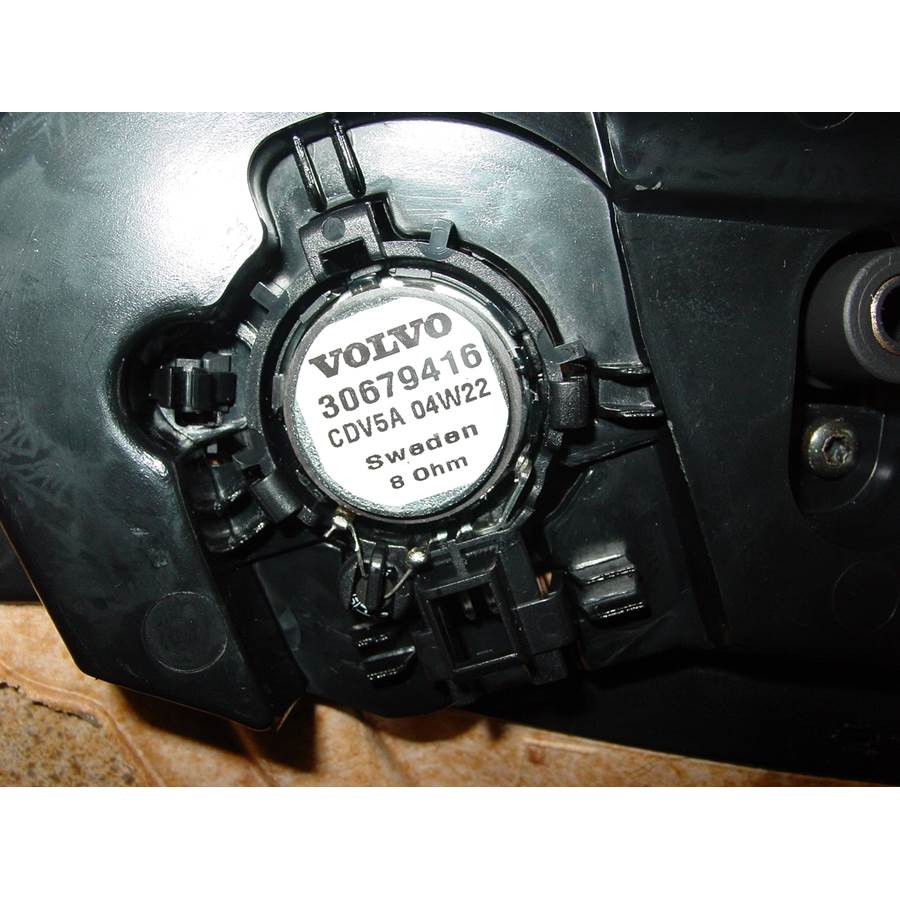 2006 Volvo XC70 Front door tweeter