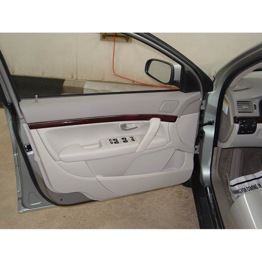2004 Volvo S80 Front door speaker location